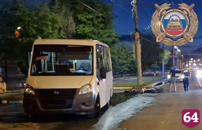 Водитель питбайка разбился в ДТП с «Газелью» в Энгельсе